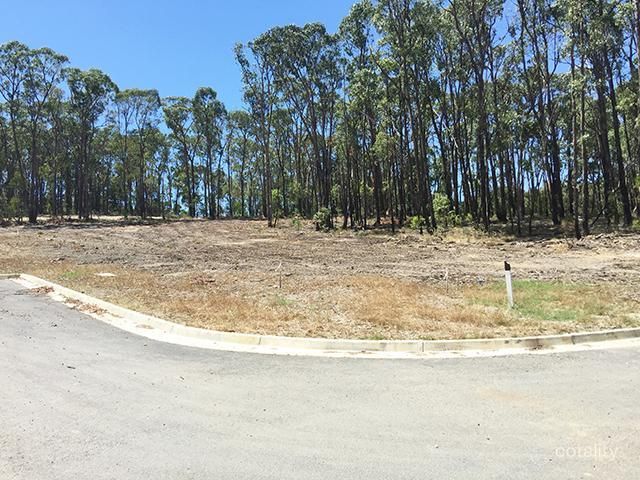 10 Sewell Ct, Mount Helen, VIC 3350