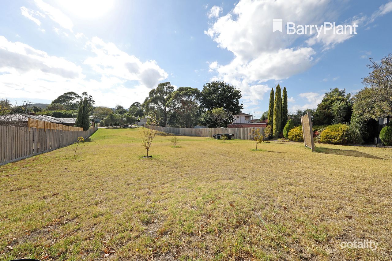 3 Drake St, Ferntree Gully, VIC 3156