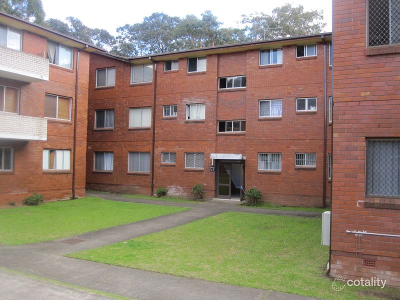 22/190 Sandal Cres, Carramar, NSW 2163