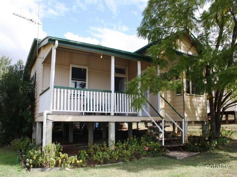 70 Stuart-Russell St, Mundubbera, QLD 4626