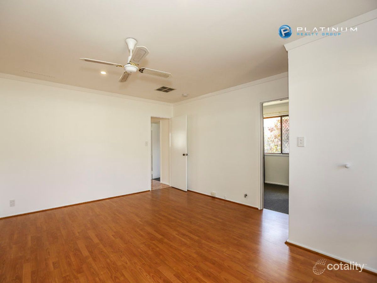 4b Mildura Rd, Craigie, WA 6025