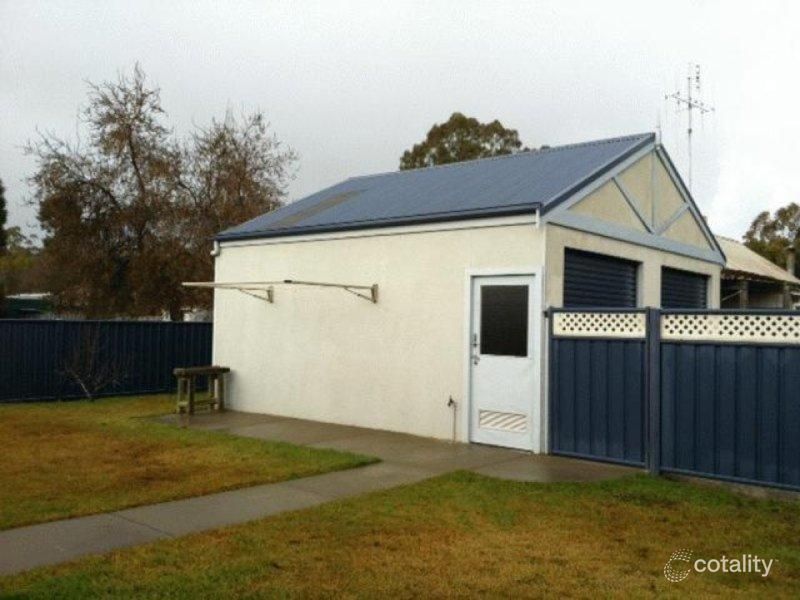6 Thompson St, Koondrook, VIC 3580