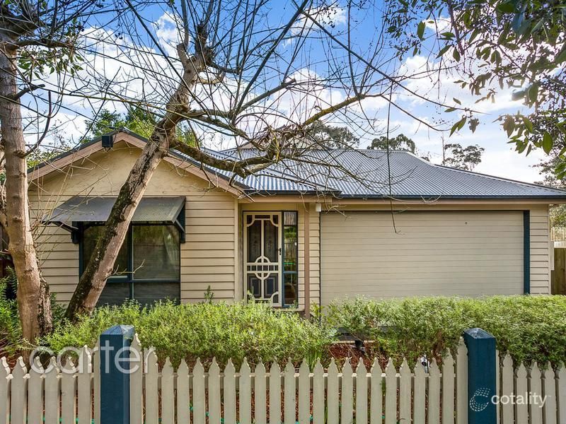 1a Caromar St, Croydon, VIC 3136