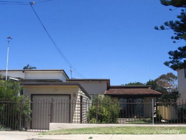 92 Prince Charles Pde, Kurnell, NSW 2231