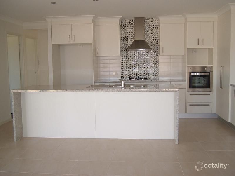 5 Olivevale St, Ormeau, QLD 4208