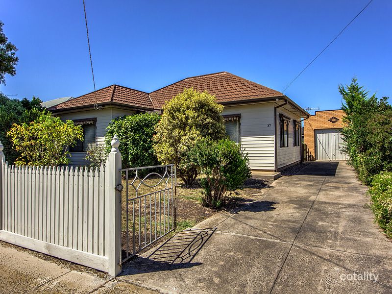 37 Blanche St, Ardeer, VIC 3022