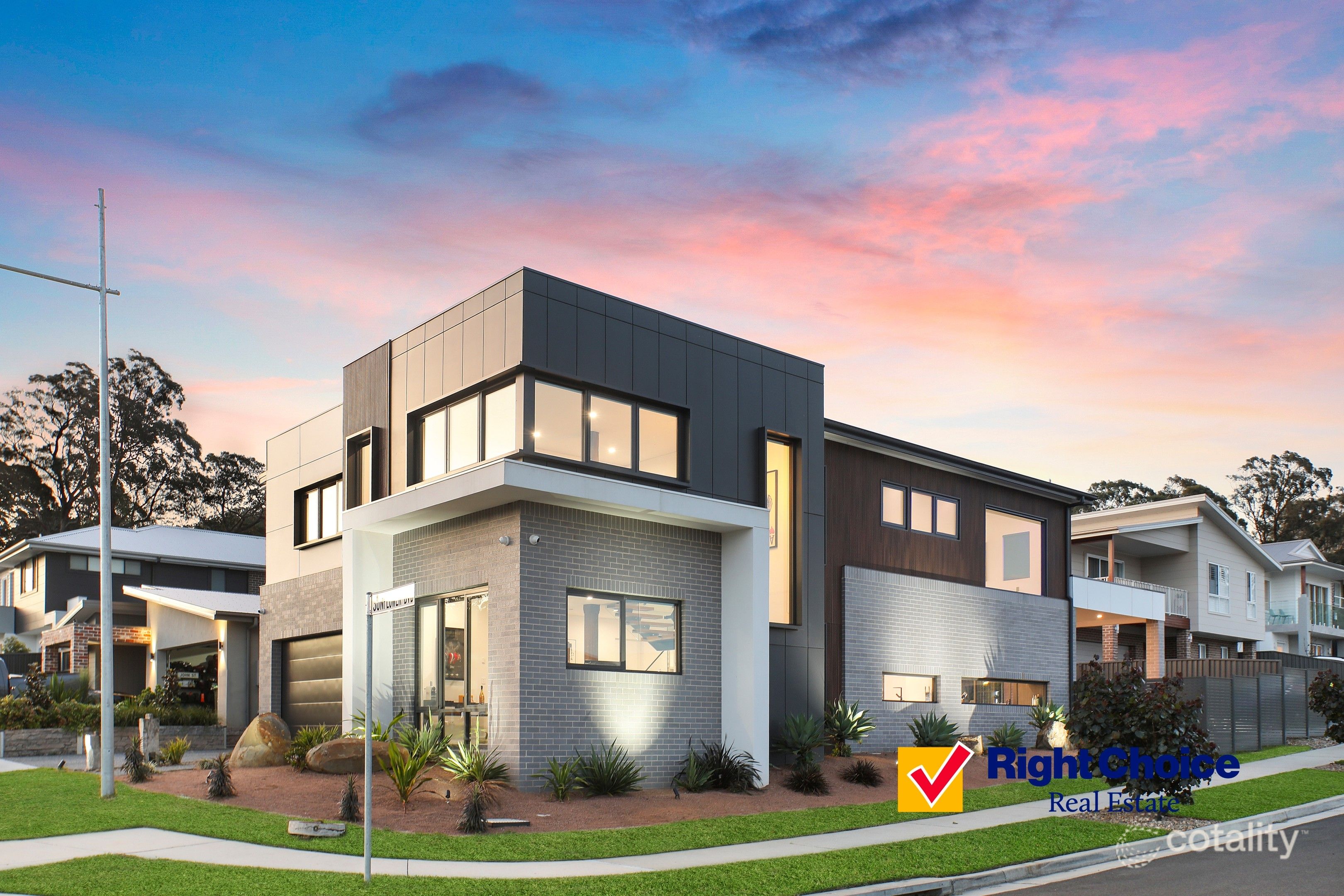 42 Sunflower Bvd, Calderwood, NSW 2527