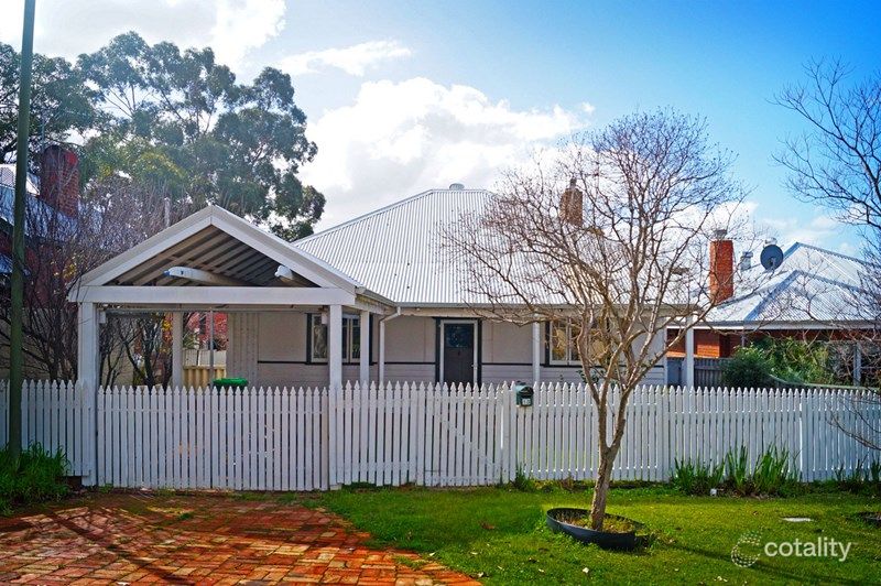 13 Grafton Rd, Bayswater, WA 6053