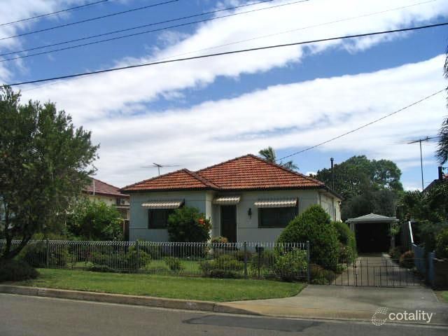 7 Stephenson St, Roselands, NSW 2196