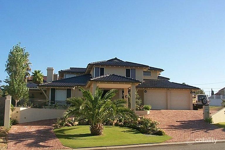 2 Taworri Way, City Beach, WA 6015