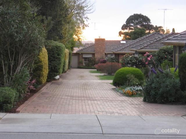 1/58 Gloucester Ave, Berwick, VIC 3806