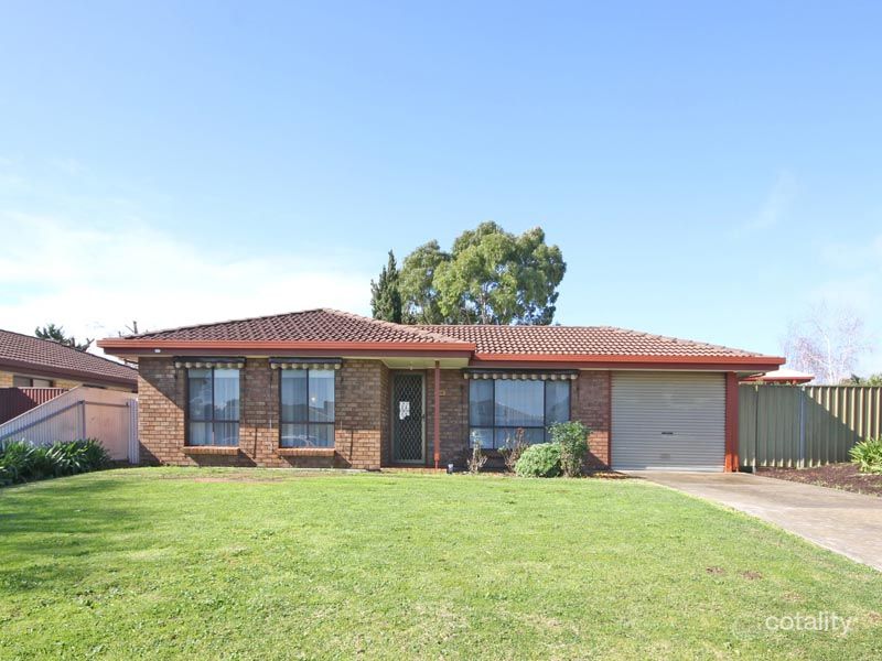 6 Allman Ave, Woodcroft, SA 5162