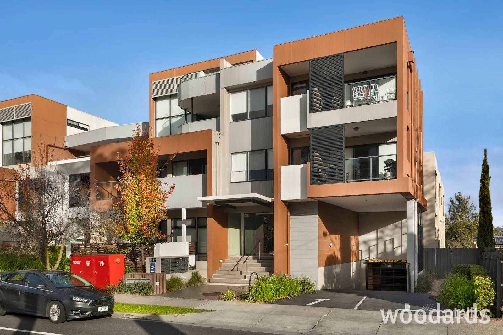 205/1042 Doncaster Rd, Doncaster East, VIC 3109