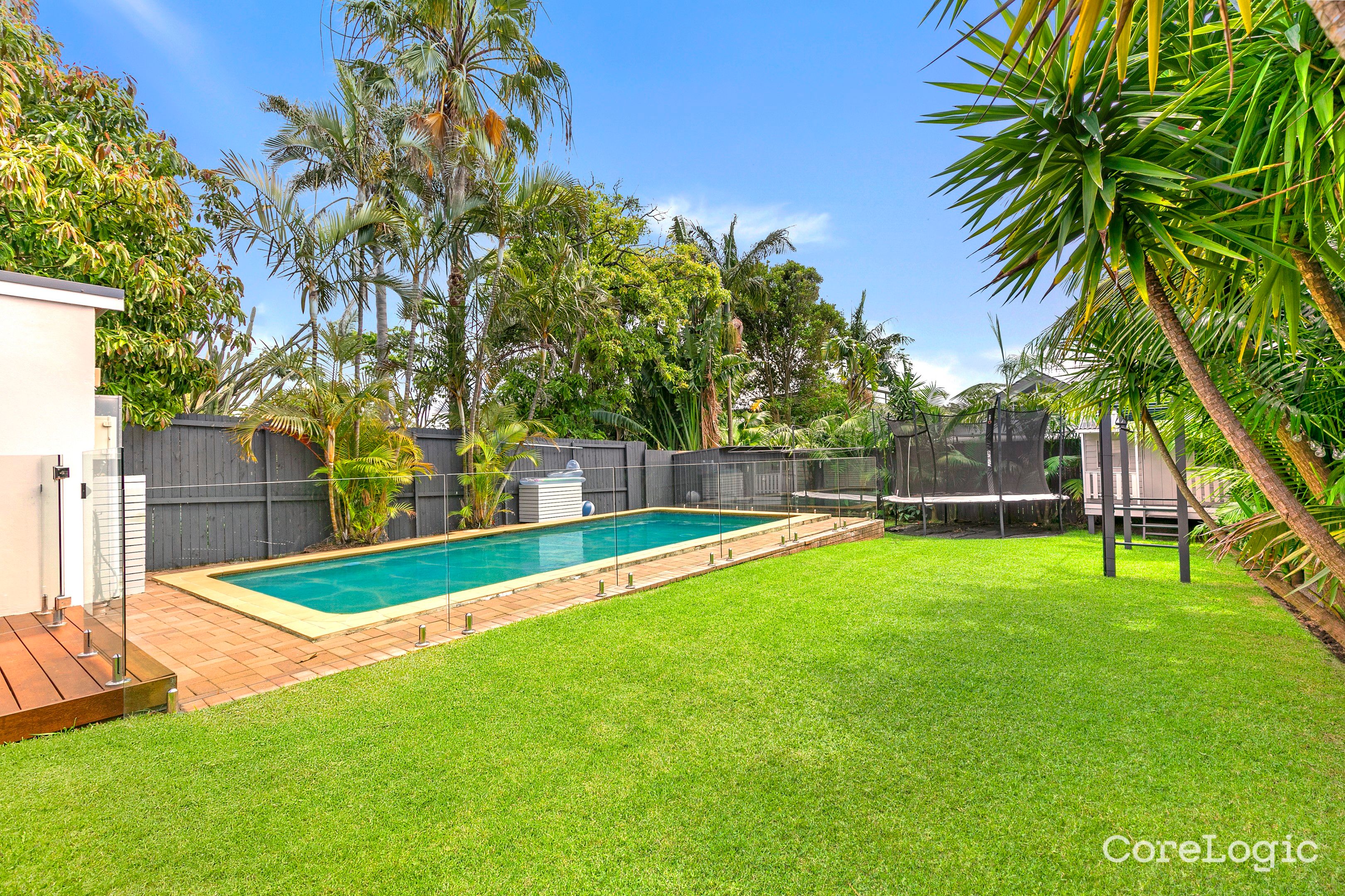 11 Adams St, Curl Curl, NSW 2096