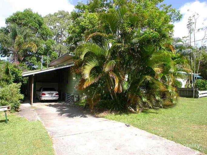 18 Yoomba Cres, Alexandra Headland, QLD 4572