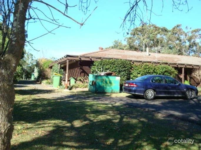 11 Brennan Ave, Beaconsfield Upper, VIC 3808