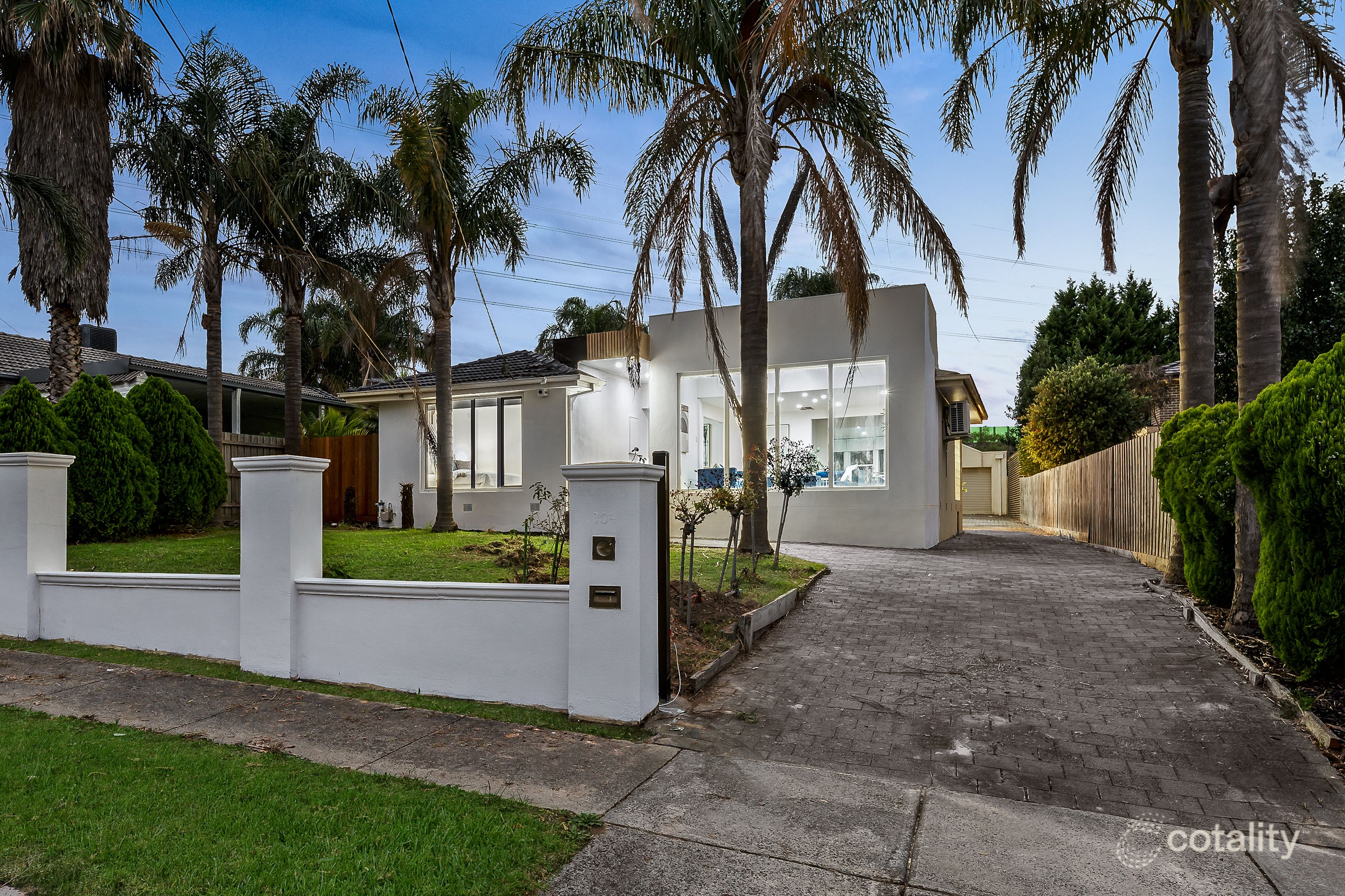 109 Tiverton Dr, Mulgrave, VIC 3170