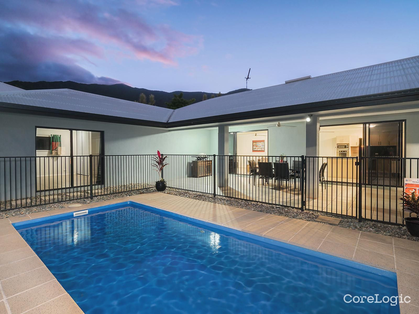 4 Springbrook Ave, Redlynch, QLD 4870