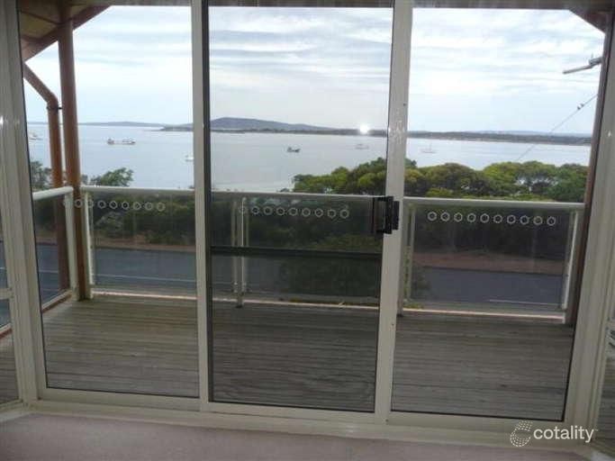 2/2 Adelphi Tce, Port Lincoln, SA 5606