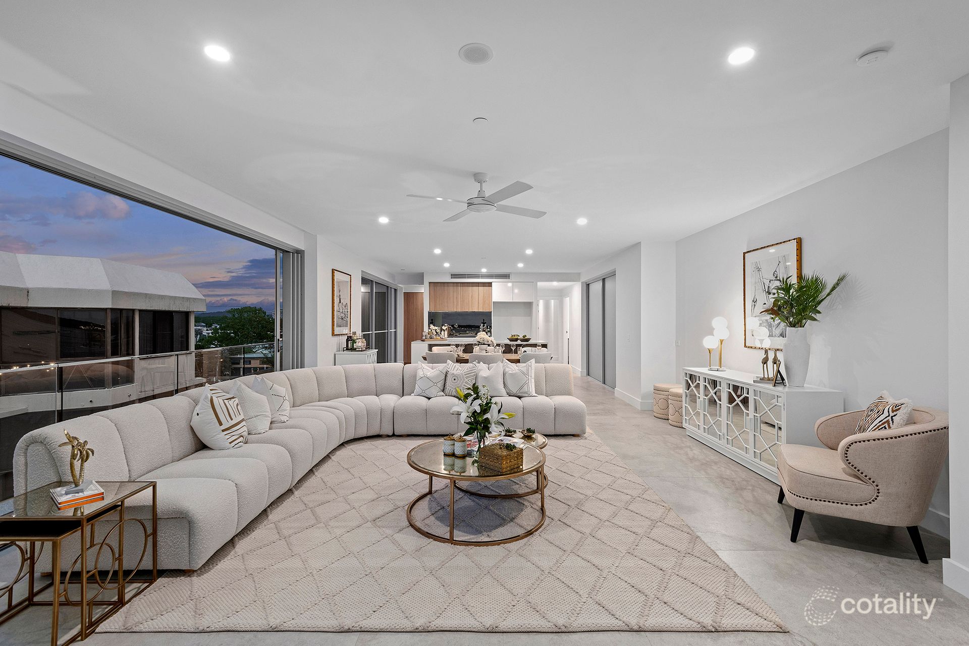 1/536 Marine Pde, Biggera Waters, QLD 4216