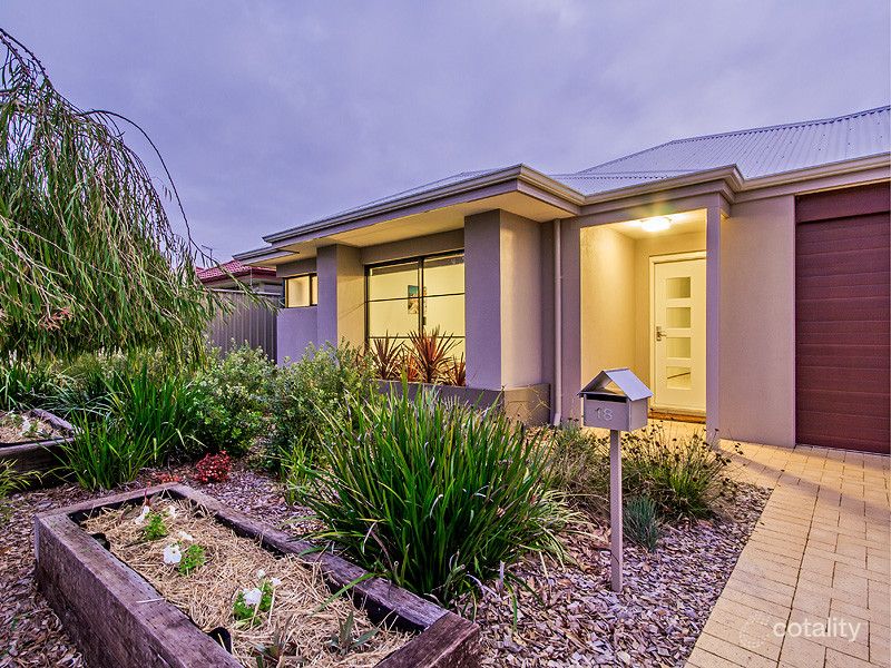 18 Ferndown Cnr, Wellard, WA 6170