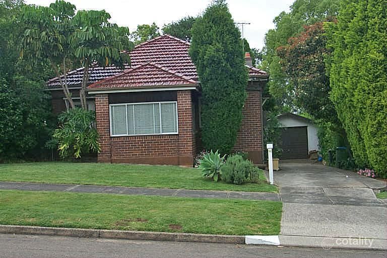 52 Moss St, West Ryde, NSW 2114