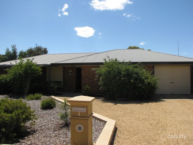 4 Nalara Ave, Loxton, SA 5333