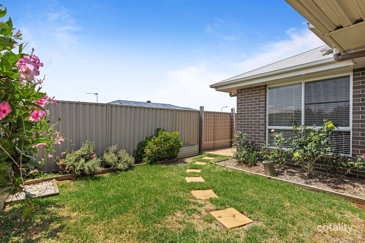 2/21 Mcmorrow St, Kearneys Spring, QLD 4350