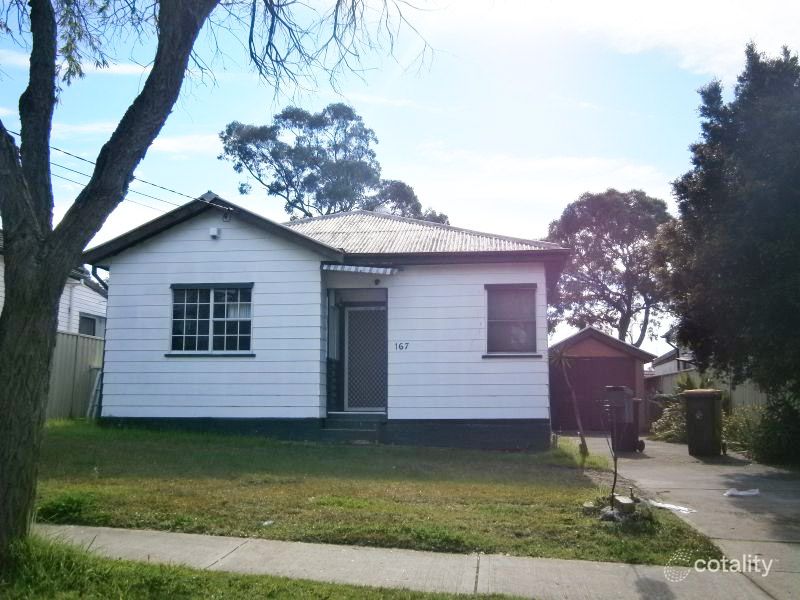 167 Banksia Rd, Greenacre, NSW 2190