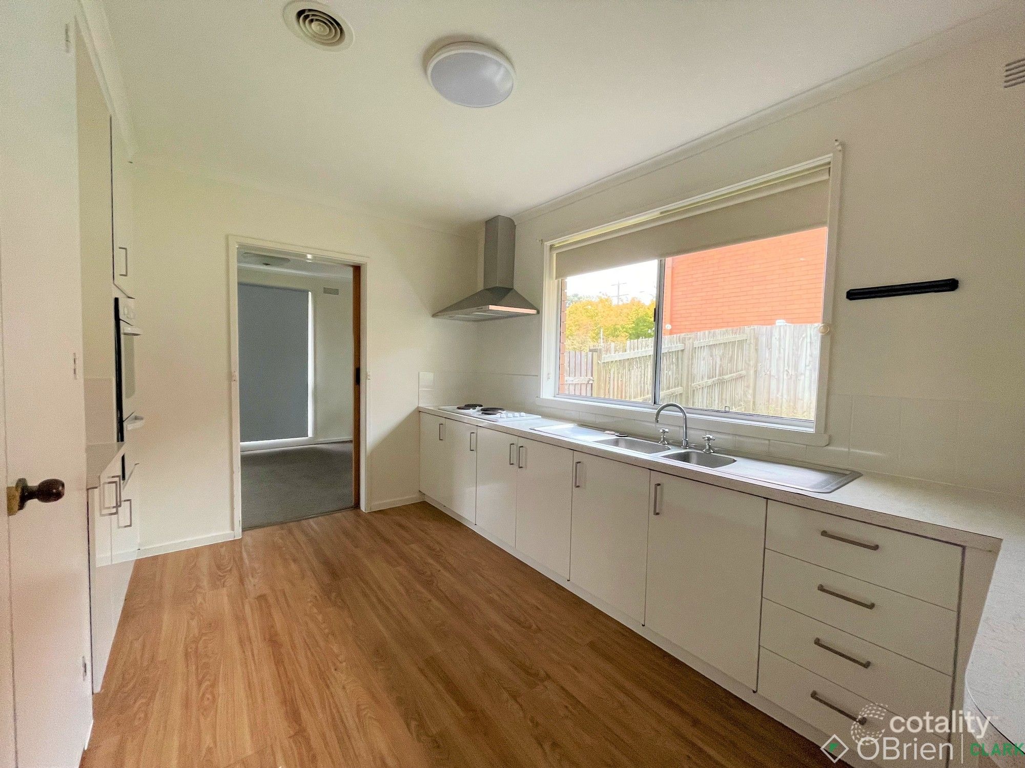 140 Albert Rd, Warragul, VIC 3820
