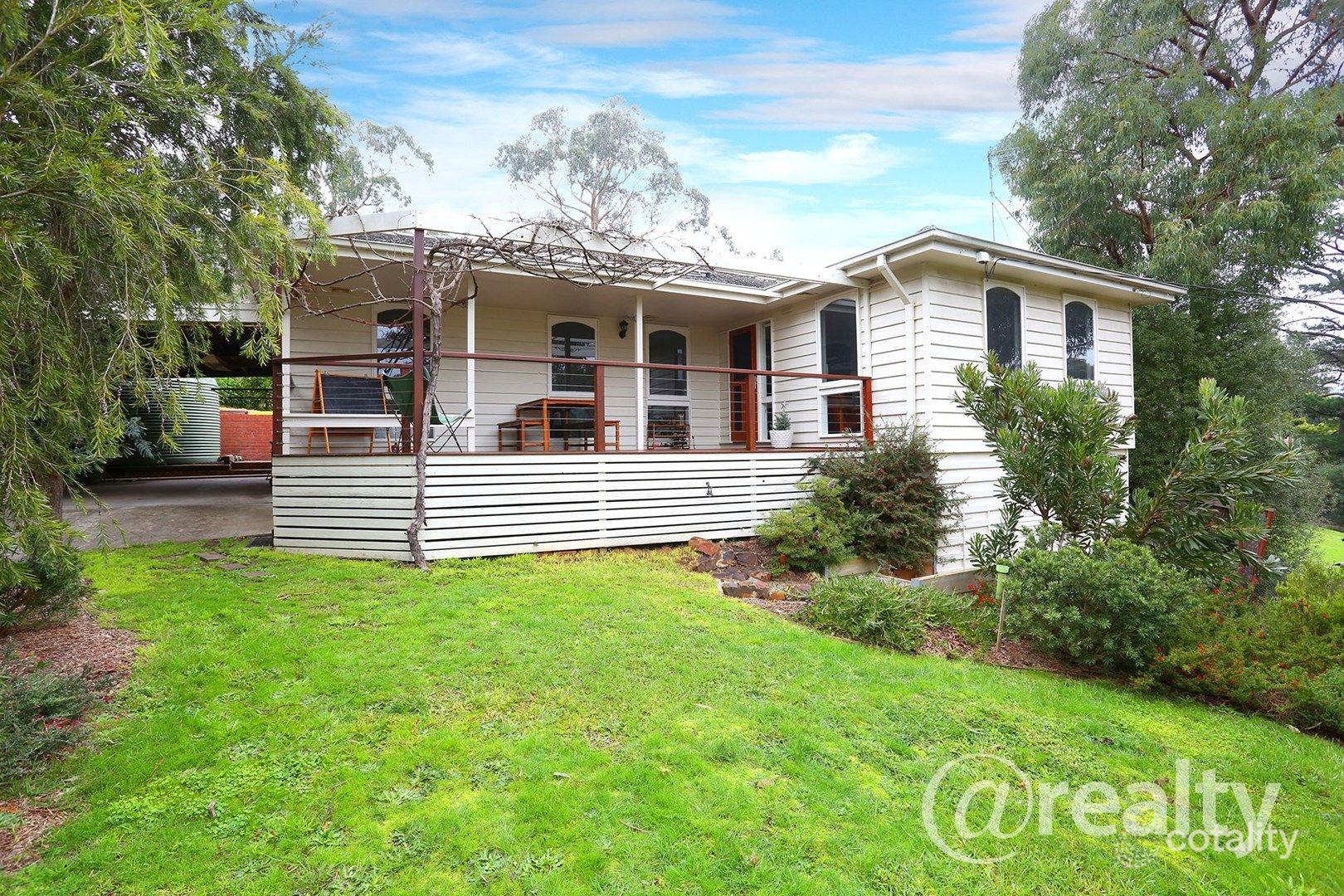 6 Mckenzie Ave, Healesville, VIC 3777