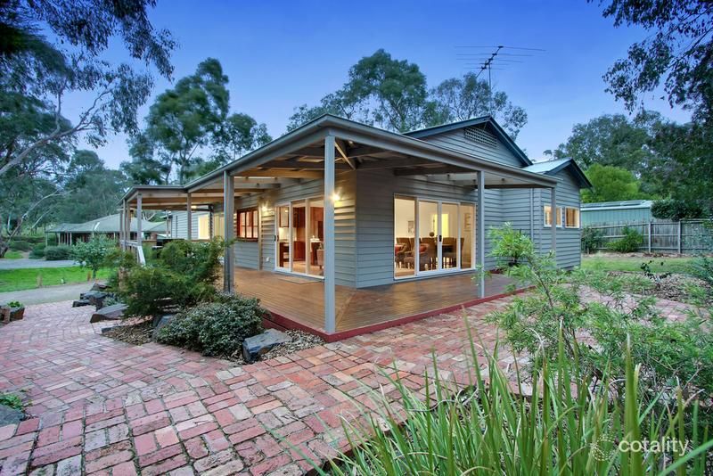 16-18 Arkarra Ct, Croydon North, VIC 3136