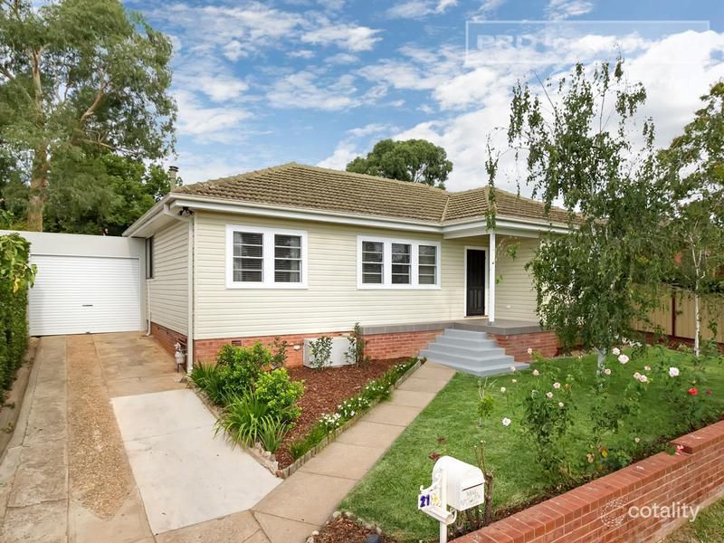 21 Croaker St, Turvey Park, NSW 2650