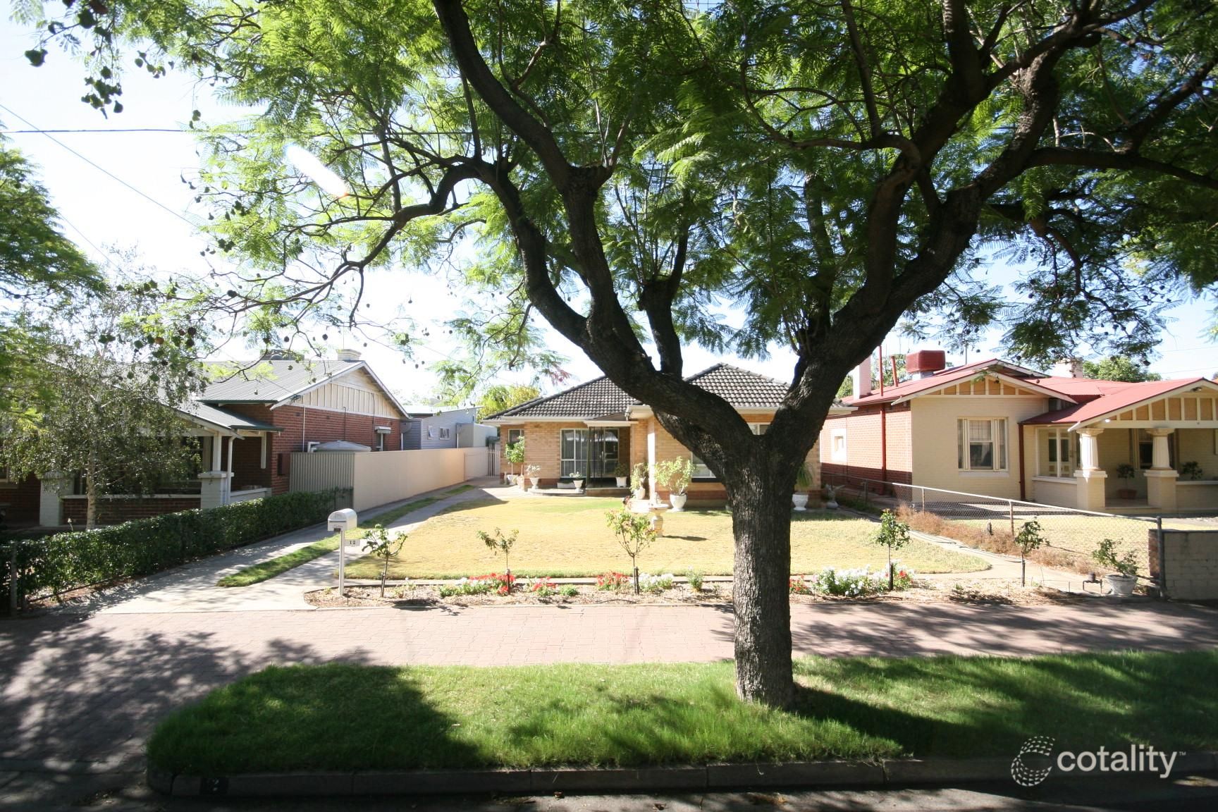 12 Dryden Rd, Black Forest, SA 5035