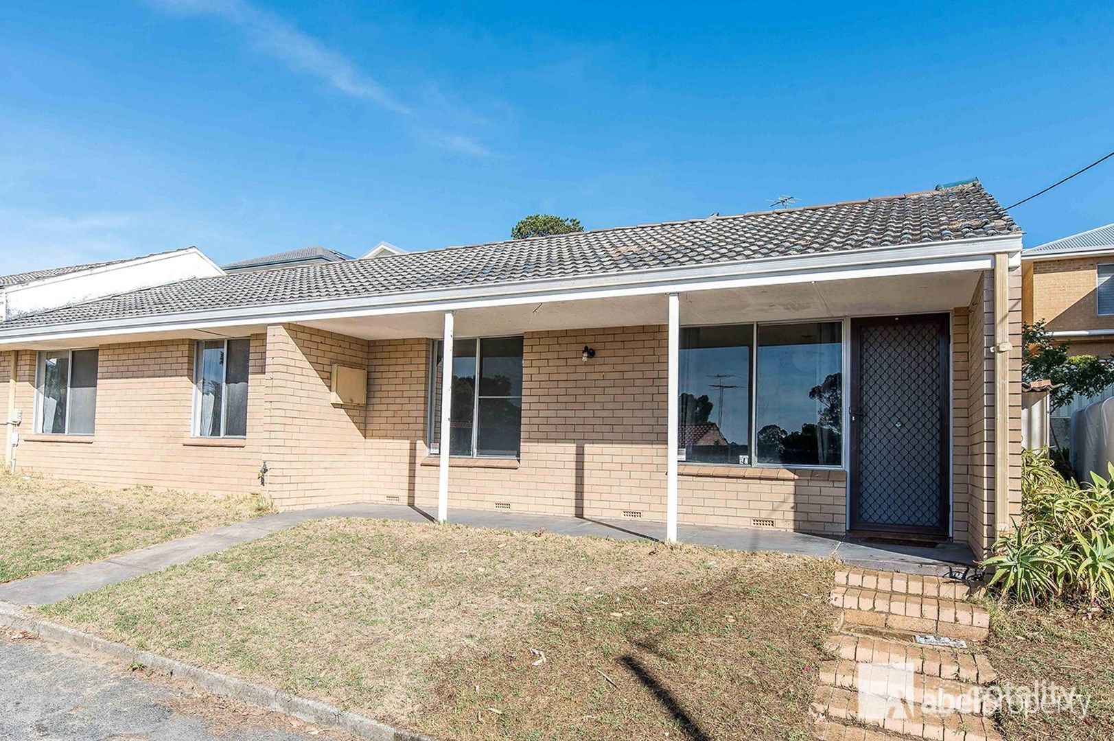 1/172 Gwenyfred Rd, Kensington, WA 6151