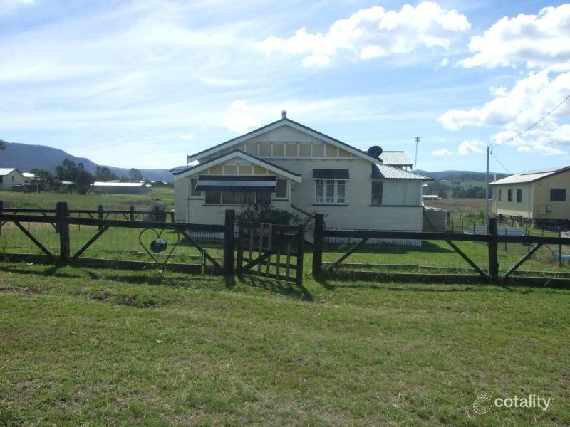 104 Wienholt St, Maryvale, QLD 4370