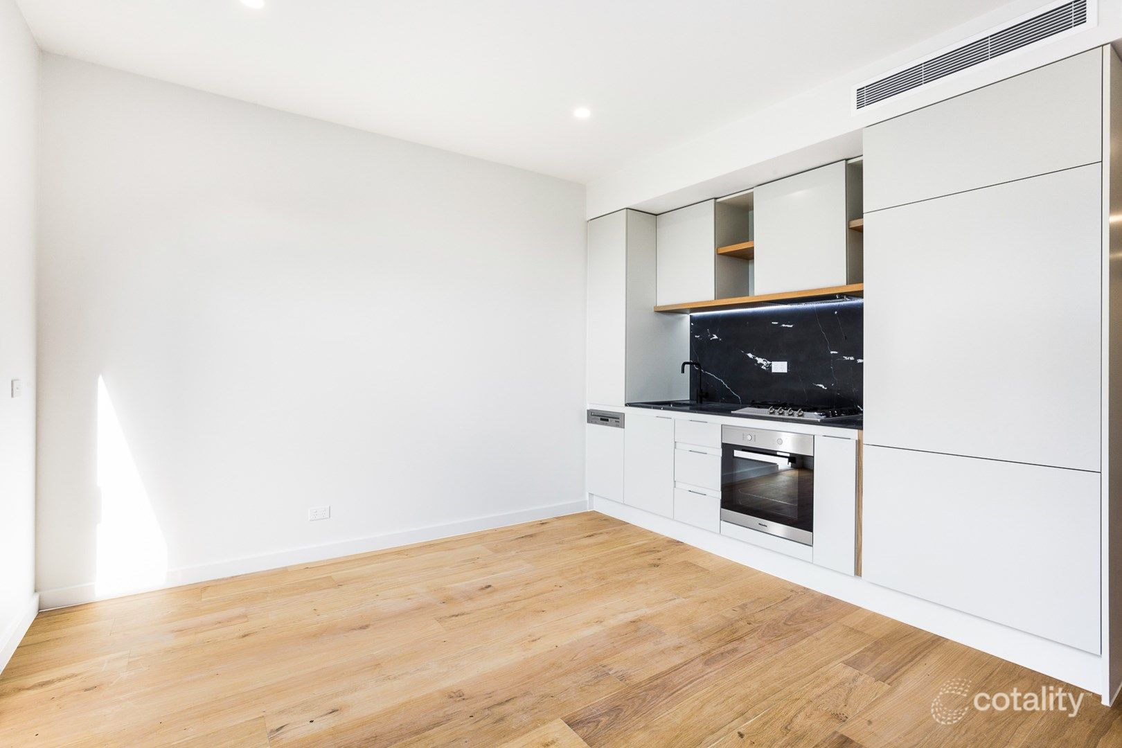 16/26 Warleigh Gr, Brighton, VIC 3186