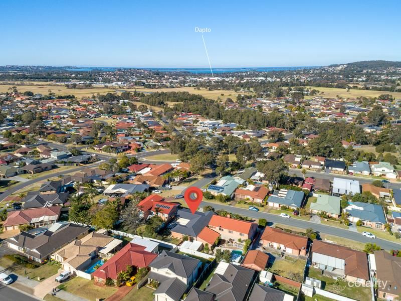 12 Habeda Ave, Horsley, NSW 2530