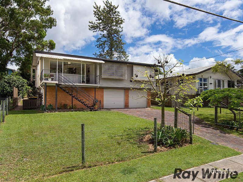 62 Redbourne St, Chermside West, QLD 4032