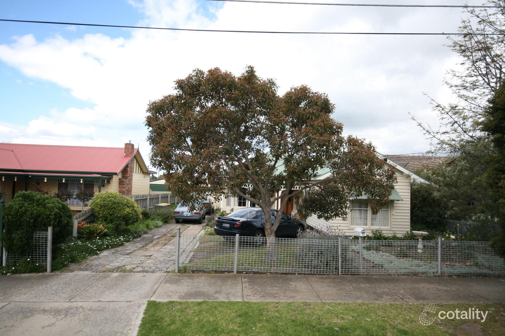 31 Heather St, Hamlyn Heights, VIC 3215