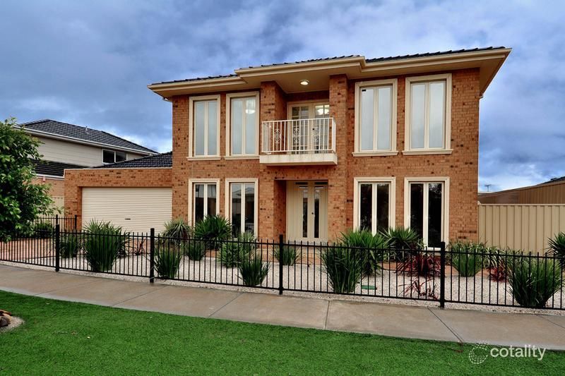 31 Gardenia Way, Caroline Springs, VIC 3023