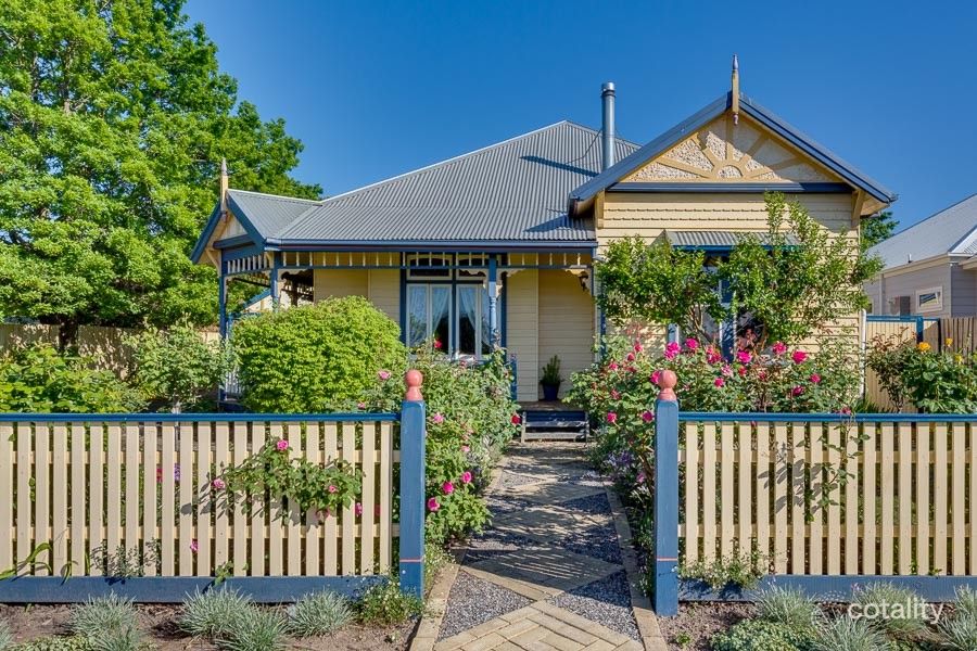 124 Main Rd, Riddells Creek, VIC 3431