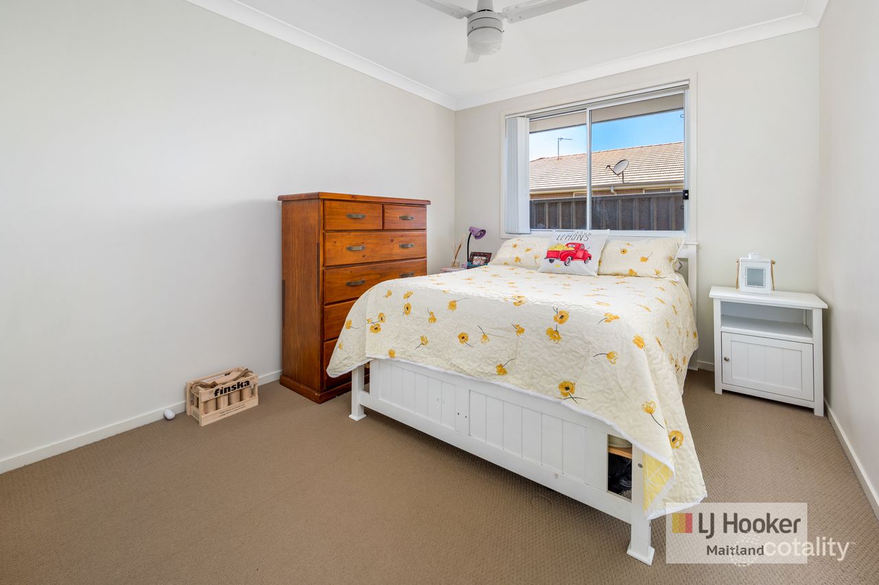 30 Diamond Cct, Rutherford, NSW 2320