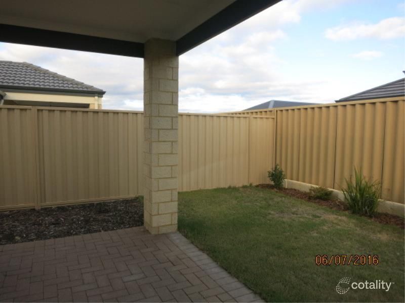 62 Halesworth Pde, Butler, WA 6036
