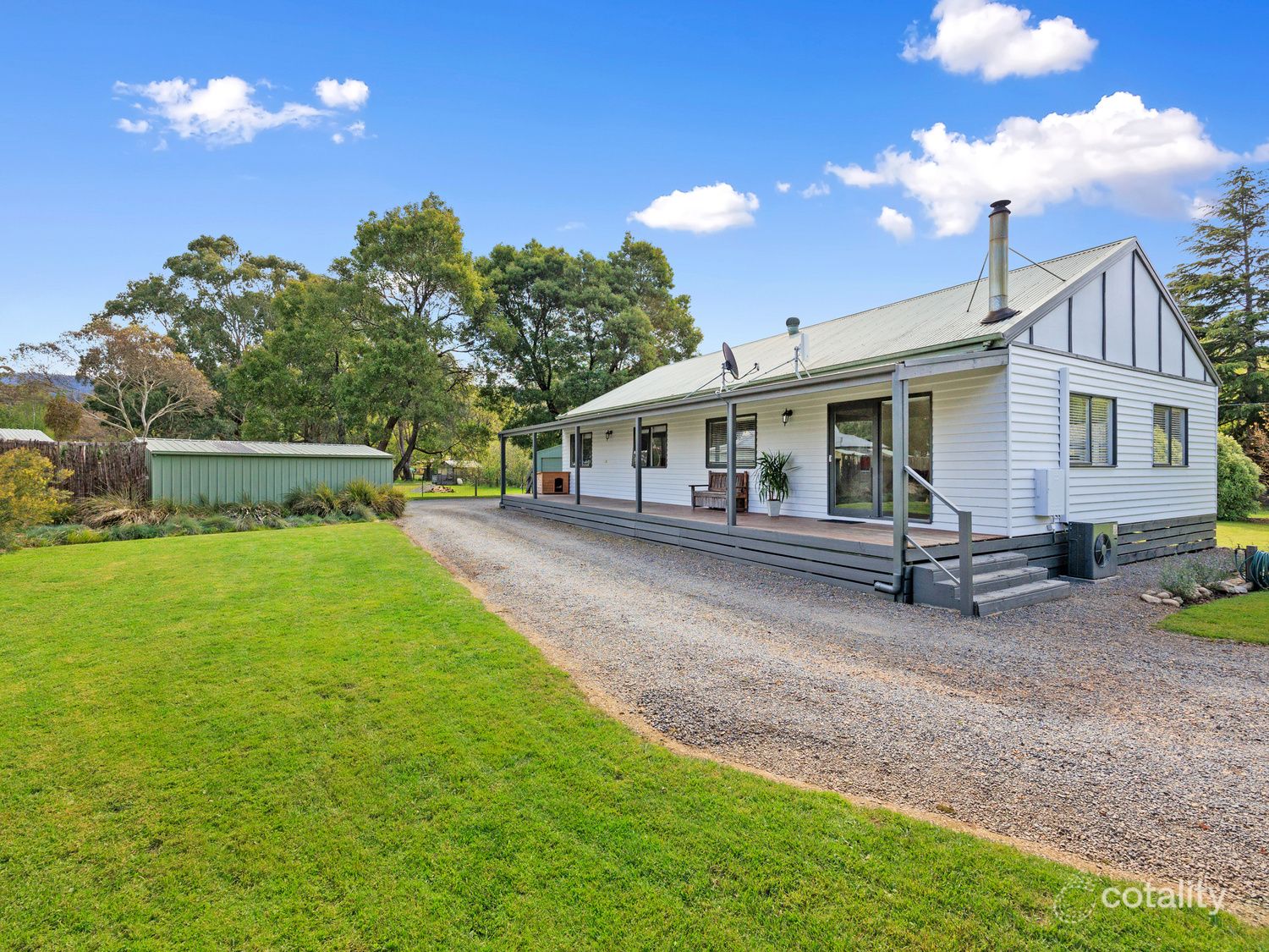 3 Aroona Dr, Buxton, VIC 3711