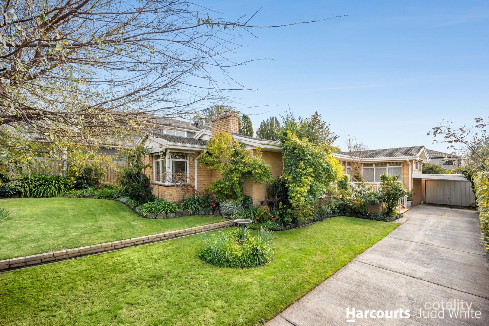 12 Robin Gr, Mount Waverley, VIC 3149