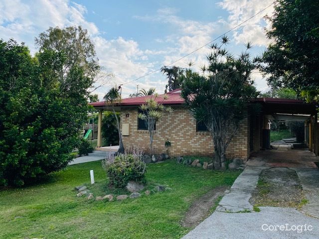 17 Wallis St, Kilcoy, QLD 4515