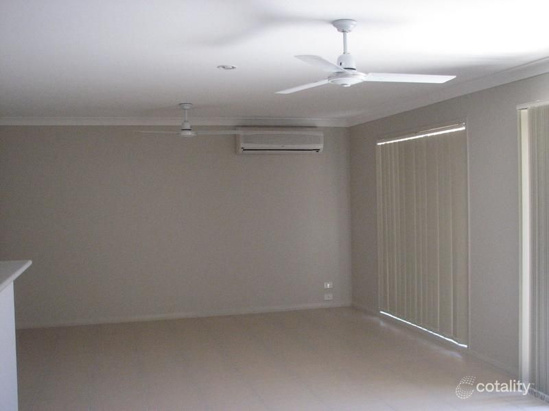 25 Shoalhaven Ave, Pacific Pines, QLD 4211