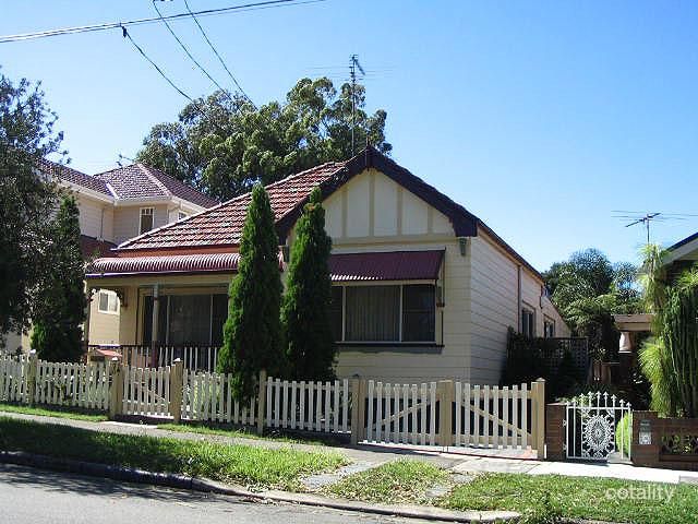 26 Edward St, Carlton, NSW 2218