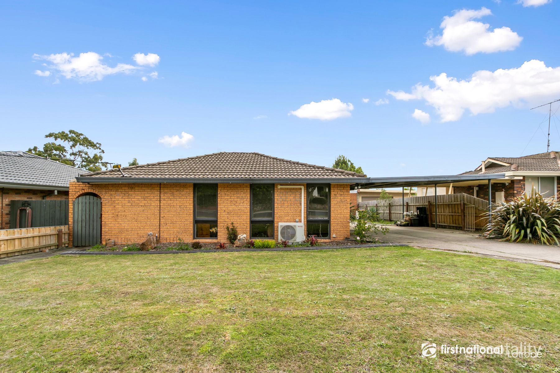 11 Mclean Ave, Churchill, VIC 3842